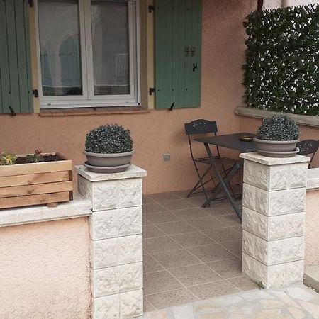 Maisonnette Au Pied De La Garrigue Βίλα Bernis Εξωτερικό φωτογραφία