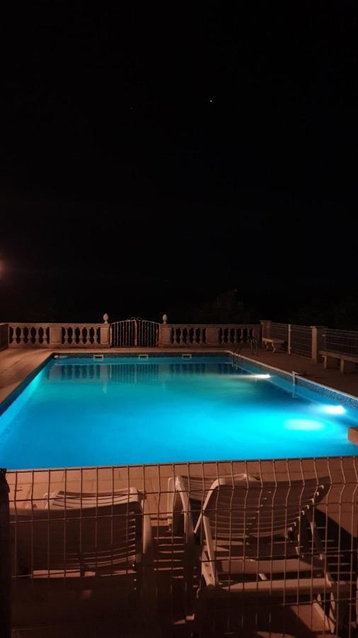 Maisonnette Au Pied De La Garrigue Βίλα Bernis Εξωτερικό φωτογραφία